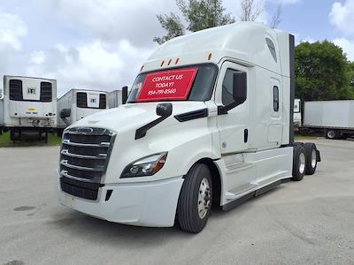 Used 2020 Freightliner Cascadia Detroit Diesel DD15 Semi Truck with Sleeper Cab for sale #896802 - photo 1