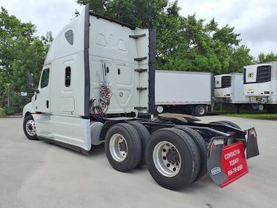 Used 2020 Freightliner Cascadia Detroit Diesel DD15 Semi Truck with Sleeper Cab for sale #896802 - photo 2