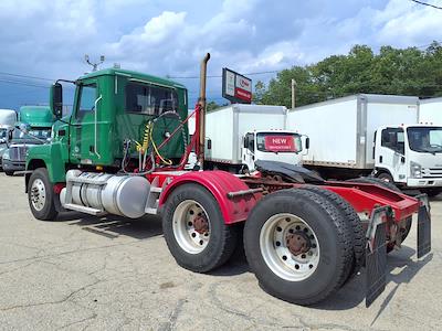 Used 2018 Mack CHU613 Semi Truck for sale #222601 - photo 2