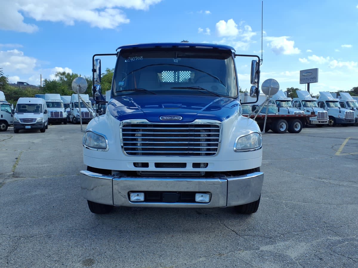 Used 2020 Freightliner M2 106 - photo 5