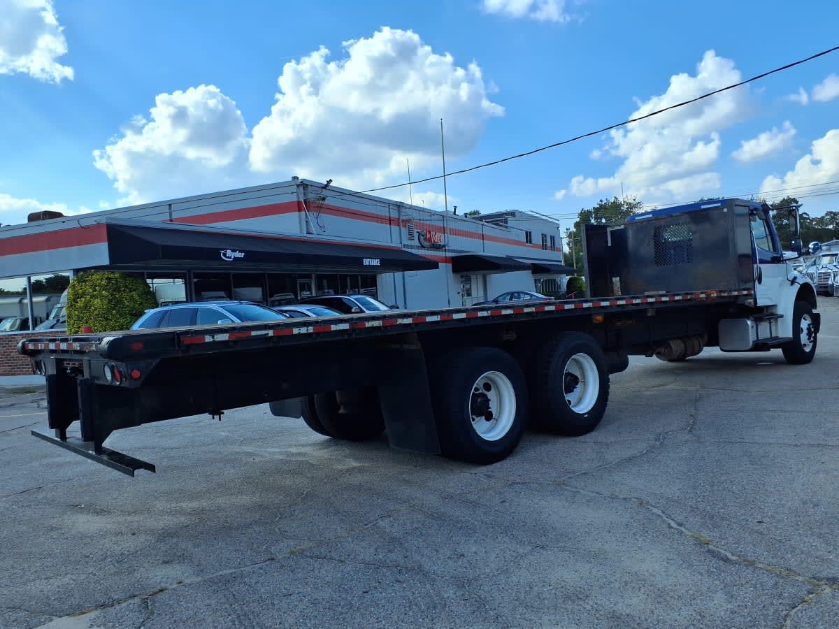 Used 2020 Freightliner M2 106 - photo 7