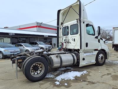 Used 2019 Freightliner Cascadia Detroit DD13 Semi Truck for sale #270188 - photo 2