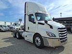 Used 2019 Freightliner Cascadia Detroit DD13 Semi Truck for sale #270193 - photo 4