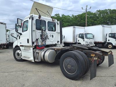 Used 2019 Freightliner Cascadia Detroit DD13 Semi Truck for sale #270200 - photo 2