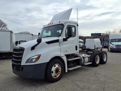 Used 2019 Freightliner Cascadia Detroit DD13 Semi Truck for sale #585759 - photo 1
