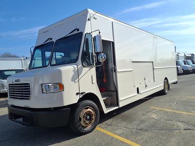 Used 2016 Freightliner MT 55 Step Van / Walk-in for sale #654011 - photo 1