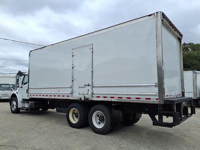 Used 2016 Freightliner M2 106 Conventional Cab Box Truck for sale #654771 - photo 2
