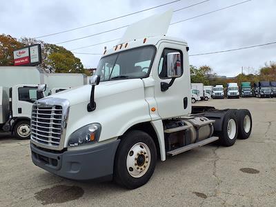 Used 2017 Freightliner Cascadia Detroit Diesel DD15 Semi Truck for sale #664286 - photo 1
