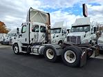Used 2017 Freightliner Cascadia Cummins ISX Semi Truck for sale #675165 - photo 2