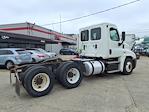 Used 2017 Freightliner Cascadia Detroit DD13 Semi Truck for sale #675200 - photo 5
