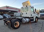 Used 2017 Freightliner Cascadia Detroit DD13 Semi Truck for sale #679428 - photo 5