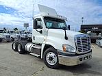 Used 2017 Freightliner Cascadia Detroit DD13 Semi Truck for sale #679684 - photo 14