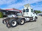Used 2017 Freightliner Cascadia Detroit DD13 Semi Truck for sale #679684 - photo 15