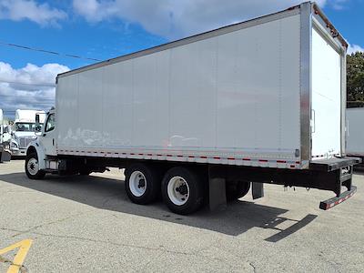 Used 2018 Freightliner M2 106 Conventional Cab Box Truck for sale #683868 - photo 2
