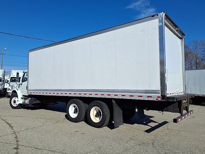 Used 2018 Freightliner M2 106 Conventional Cab Box Truck for sale #683871 - photo 2