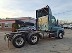 Used 2018 Freightliner Cascadia Detroit DD13 Semi Truck for sale #752797 - photo 2