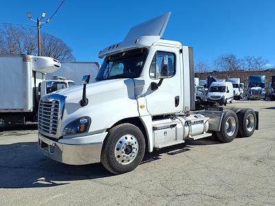 Used 2018 Freightliner Cascadia Detroit DD13 Semi Truck for sale #762972 - photo 1