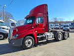 Used 2019 Freightliner Cascadia Detroit DD13 Semi Truck for sale #804381 - photo 1