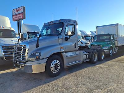Used 2019 Freightliner Cascadia Cummins X15 Semi Truck for sale #808218 - photo 1