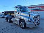 Used 2019 Freightliner Cascadia Cummins X15 Semi Truck for sale #808218 - photo 4