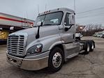 Used 2019 Freightliner Cascadia Cummins X15 Semi Truck for sale #808219 - photo 1