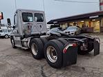 Used 2019 Freightliner Cascadia Cummins X15 Semi Truck for sale #808219 - photo 2