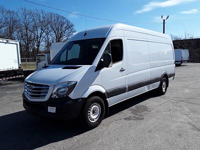 Used 2017 Freightliner Sprinter 2500 4x2 Empty Cargo Van for sale #811109 - photo 1
