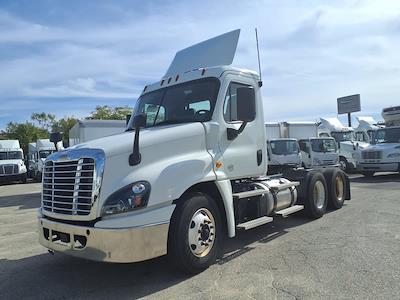 Used 2019 Freightliner Cascadia Detroit DD13 Semi Truck for sale #874320 - photo 1