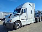 Used 2020 Freightliner Cascadia Detroit Diesel DD15 Semi Truck with Sleeper Cab for sale #880424 - photo 1