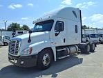 Used 2020 Freightliner Cascadia Detroit Diesel DD15 Semi Truck with Sleeper Cab for sale #899469 - photo 1