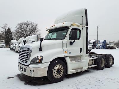 Used 2016 Freightliner Cascadia Detroit Diesel DD15 EV Semi Truck for sale #391632 - photo 1