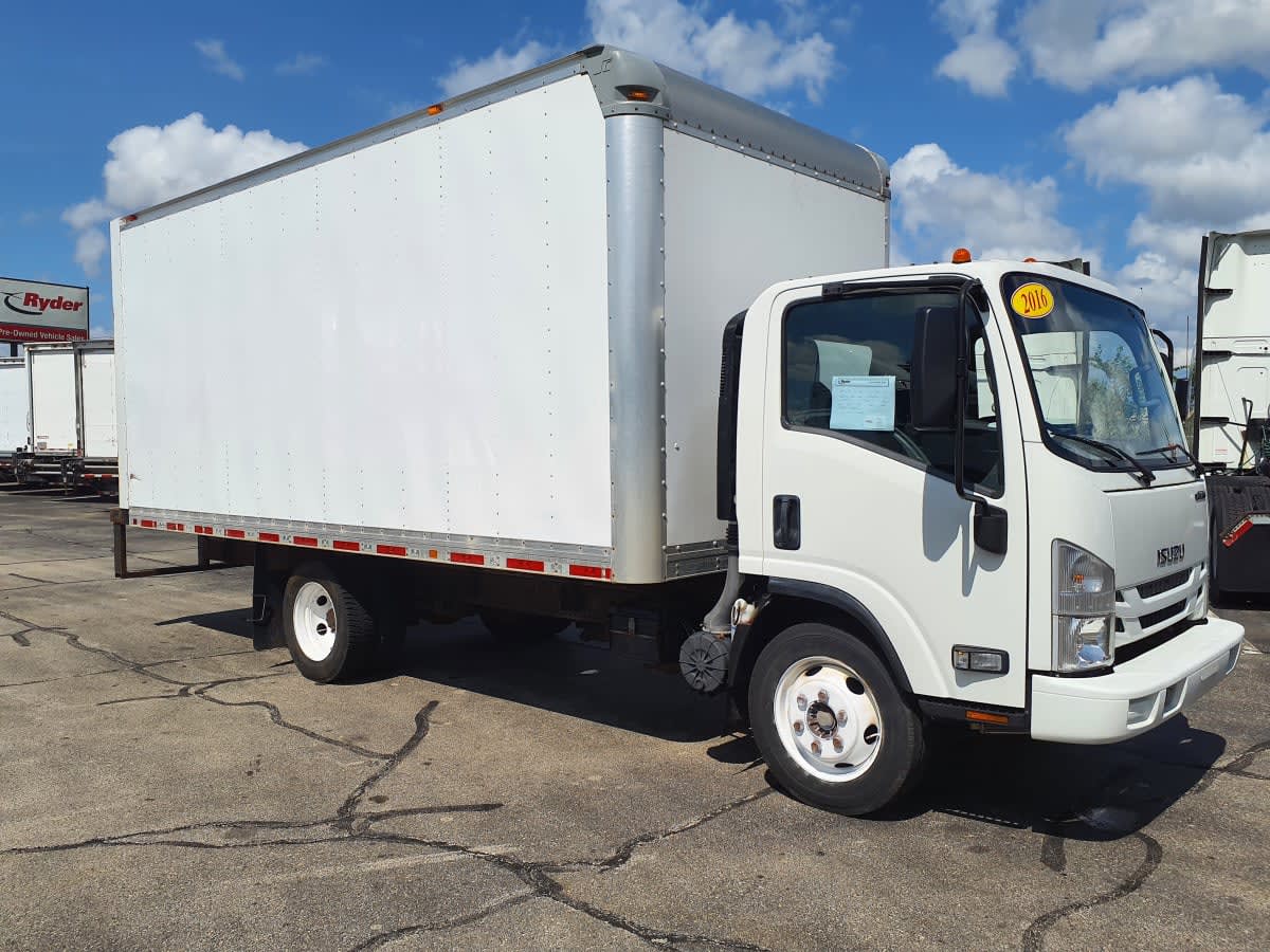 Used 2016 Isuzu NPR-HD - photo 6