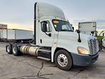 Used 2018 Freightliner Cascadia Detroit DD13 Semi Truck for sale #680645 - photo 4