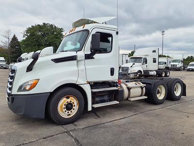 Used 2018 Freightliner Cascadia Cummins X15 Semi Truck for sale #748650 - photo 1