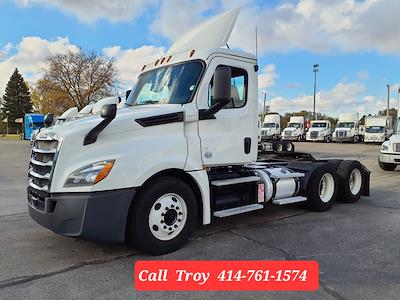 Used 2018 Freightliner Cascadia Detroit DD13 Semi Truck for sale #814641 - photo 1
