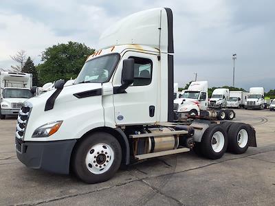 Used 2019 Freightliner Cascadia Detroit DD13 Semi Truck for sale #877704 - photo 1