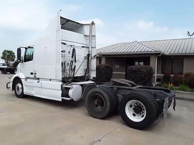 Used 2020 Volvo VNR Volvo D13 Semi Truck for sale #243507 - photo 2