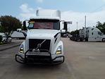 Used 2020 Volvo VNR Volvo D13 Semi Truck for sale #243507 - photo 3