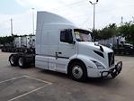 Used 2020 Volvo VNR Volvo D13 Semi Truck for sale #243507 - photo 4