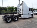 Used 2020 Volvo VNR Volvo D13 Semi Truck for sale #243507 - photo 5