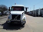 Used 2020 Volvo VNR Volvo D13 Semi Truck for sale #243510 - photo 3