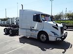 Used 2020 Volvo VNR Volvo D13 Semi Truck for sale #243510 - photo 4