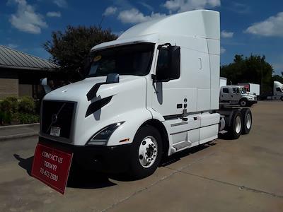 Used 2020 Volvo VNR Volvo D13 Semi Truck for sale #243614 - photo 1