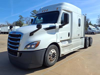 Used 2020 Freightliner Cascadia Detroit Diesel DD15 Semi Truck with Sleeper Cab for sale #278478 - photo 1