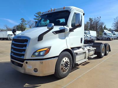Used 2020 Freightliner Cascadia Detroit DD13 Semi Truck for sale #284267 - photo 1