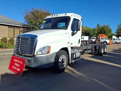 Used 2017 Freightliner Cascadia Day Cab Cab Chassis for sale #665549 - photo 1