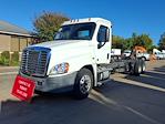 Used 2017 Freightliner Cascadia Day Cab Cab Chassis for sale #665549 - photo 1