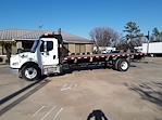 Used 2017 Freightliner M2 106 Conventional Cab Flatbed Truck for sale #667524 - photo 1