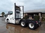 Used 2017 Volvo VNL Volvo D13 Semi Truck for sale #680494 - photo 2