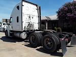 Used 2018 Freightliner Cascadia Cummins X15 Semi Truck with Sleeper Cab for sale #769031 - photo 2